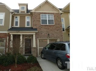 620 Baucom Grove Ct, Cary, NC 27519