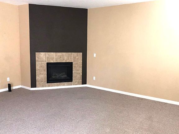 4th image of 3588 Waxwing Ct