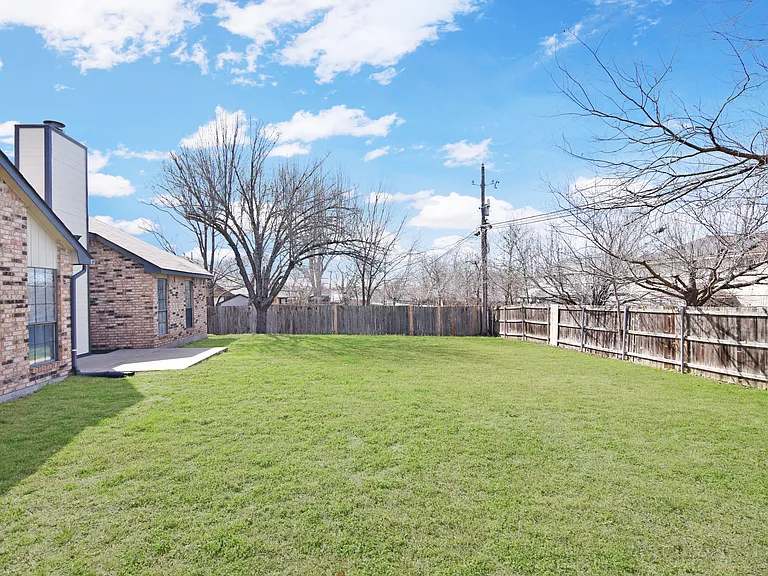 2304 Skipcha Dr — Photo 21