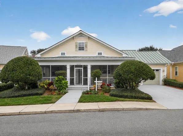1028 Cottage Dr, The Villages, FL 32162