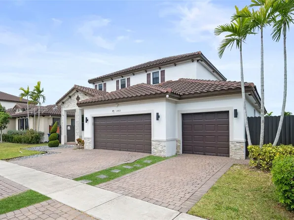 12833 SW 229th Ter, Miami, FL 33170