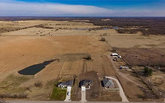 5th image of 26012 Fm Road 429