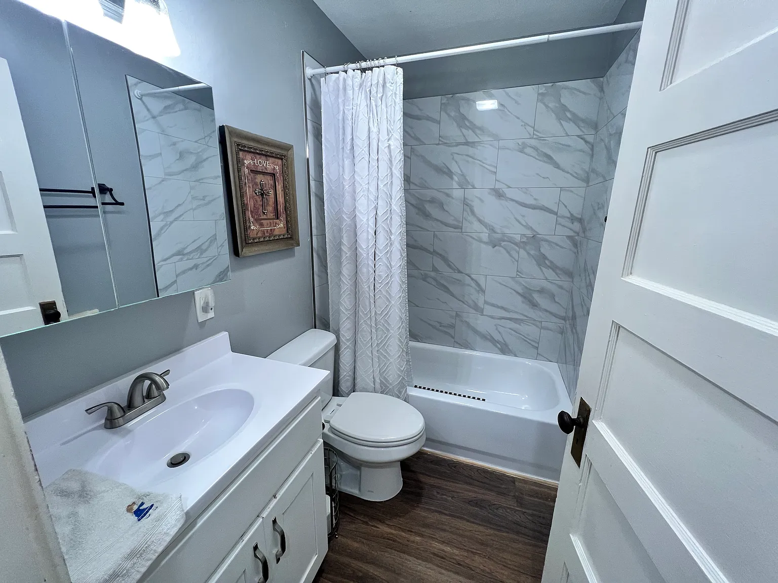 3 bed, 1096 sqft, $1,650 — Photo 3