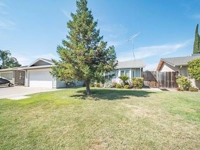 5325 Maximillian Dr, Salida, CA, 95368