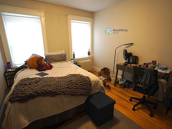 2nd image of 225 South St #228-5