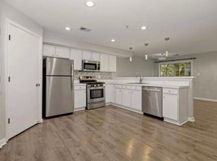 10456 Damascus Park Ln, Damascus, MD 20872