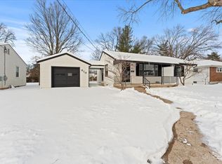 810 Shady Ln, Fairfield, OH 45014