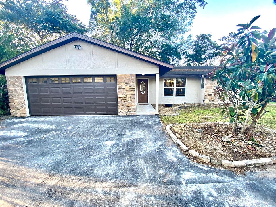 1st image of 4980 Coral Wood Dr