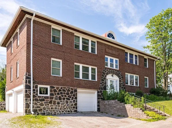 1529 E 5th St, Duluth, MN 55812