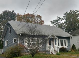 55 Brookside St, Lowell, MA 01854