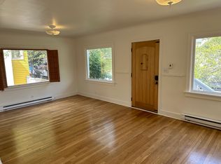 7401A Fremont Ave N, Seattle, WA 98103