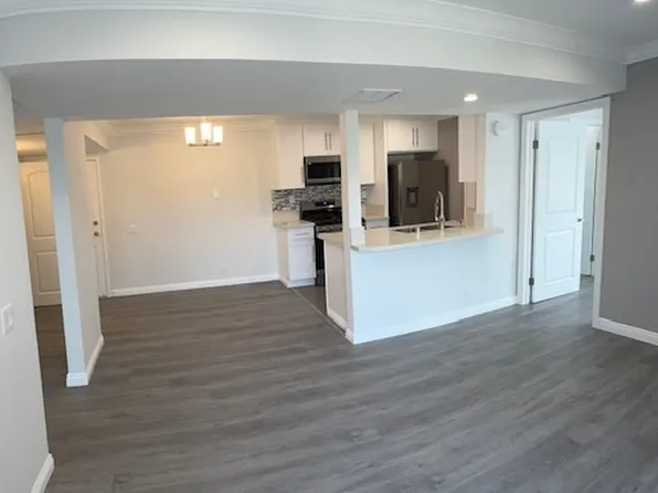 11156 Acama St APT 104, North Hollywood, CA 91602