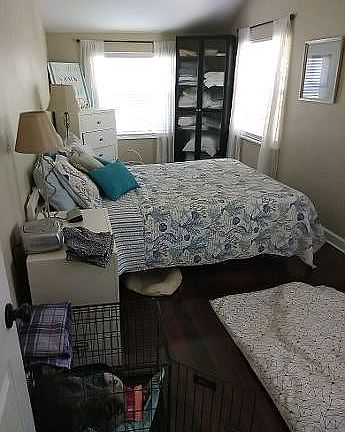 2nd image of 900 Magnolia St