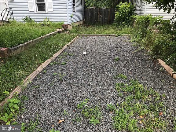 3rd image of 8245 Holman Ave