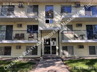 828 Empress St #3, Regina, SK S4T5E1