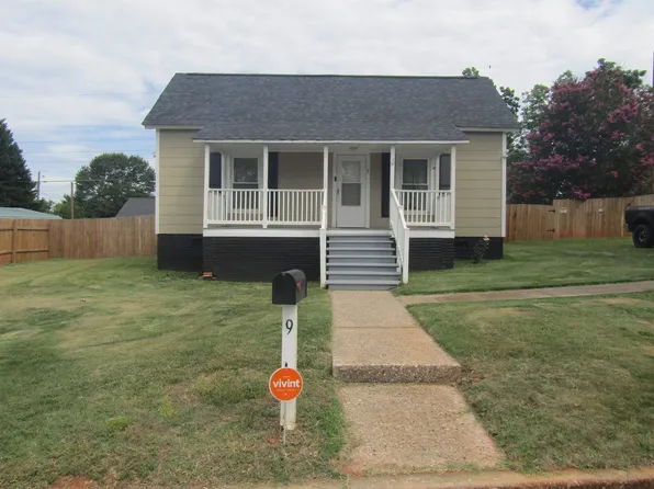 9 G St, Inman, SC 29349