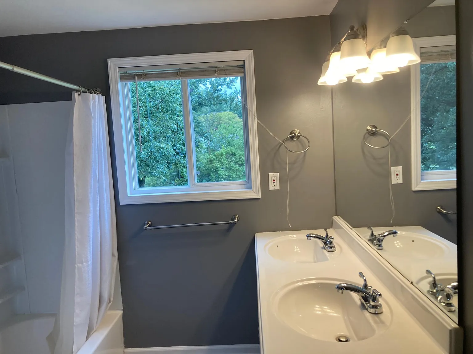9430 Gale Rd — Photo 2