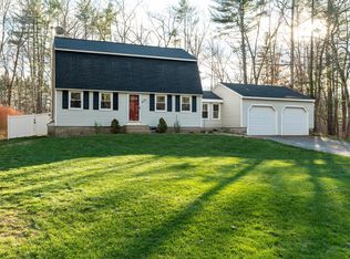 38 Valleyview Dr, Merrimack, NH 03054