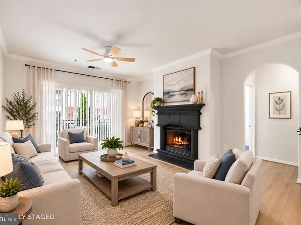 12949 Centre Park Cir APT 103, Herndon, VA 20171