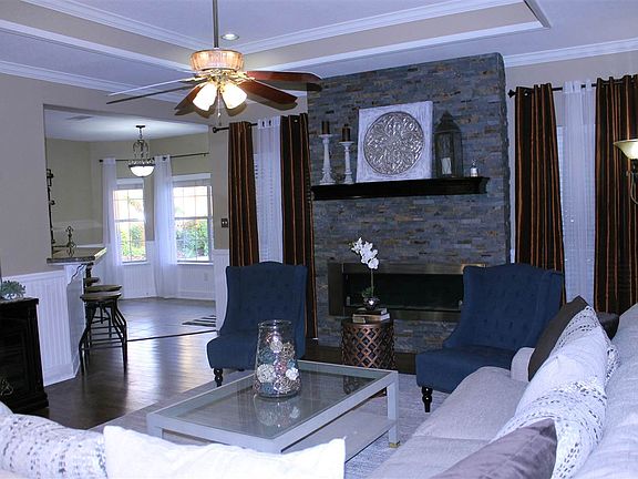 5th image of 2603 Golden Oak Dr