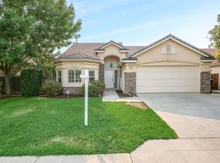7622 N Paula Ave, Fresno, CA