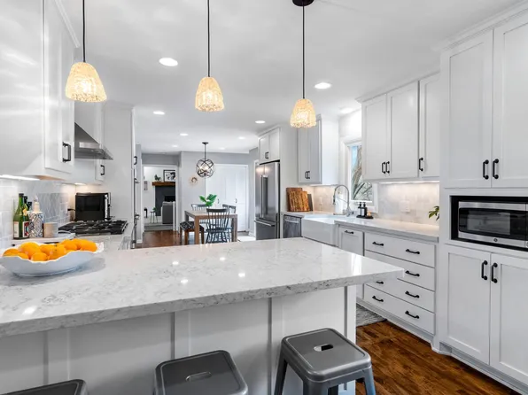 1641 Utah Ave S, Saint Louis Park, MN 55426