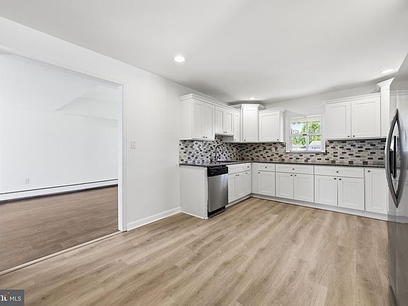 5th image of 15 Indian Park Rd