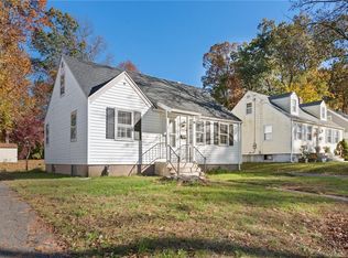 129 Lenox St, Manchester, CT 06040