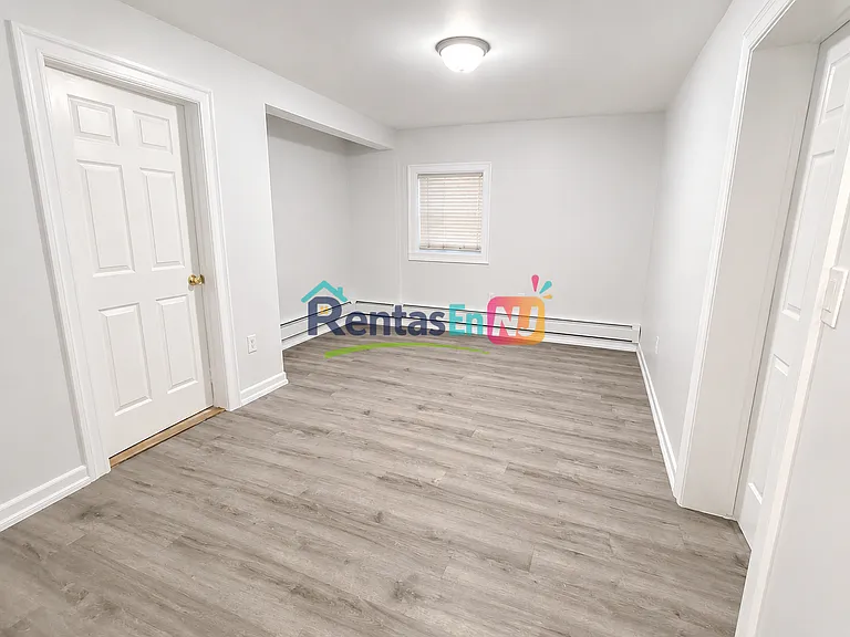 121 Brookside Ave #1G — Photo 6