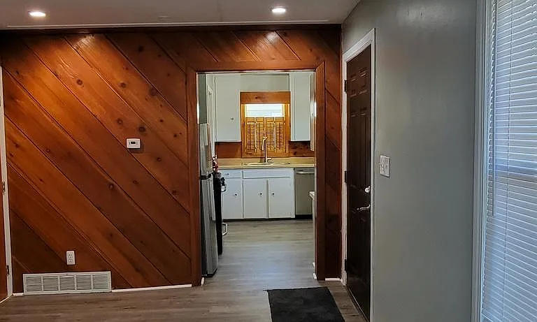 Sitting room to kitchen