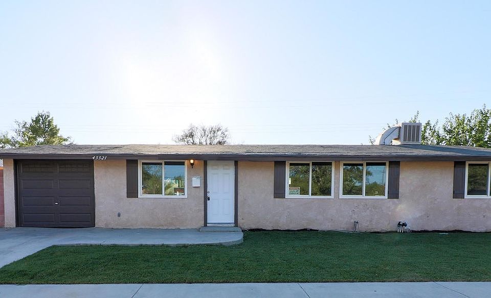1st image of 45521 Gadsden Ave