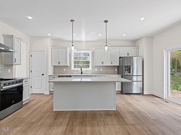 2nd image of 218 Consaul Road