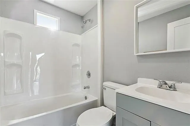 2316 Washington Ave #209 — Photo 9