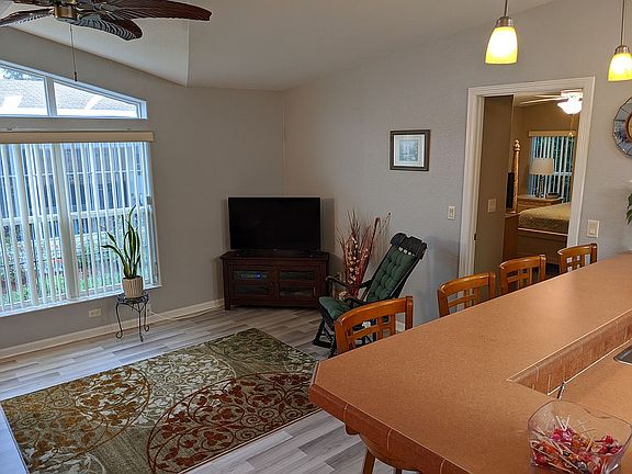3rd image of 3445 Skimmer Ln