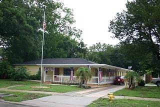 1st image of 1701 W Ferris Ave