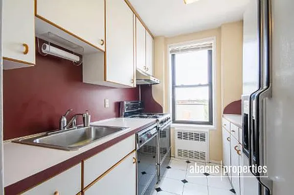 Sold by Abacus Properties | media 14