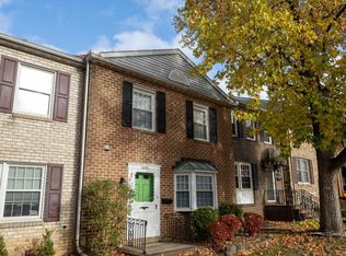 845 Woodlawn Dr, Chambersburg, PA