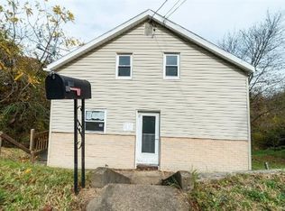 587 Stephen St, Ambridge, PA 15003