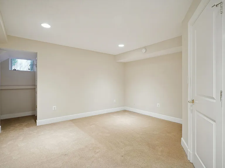 1530 Forest Villa Ln — Photo 50