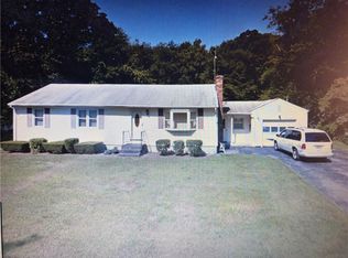 107 Estrell Dr, Riverside, RI 02915
