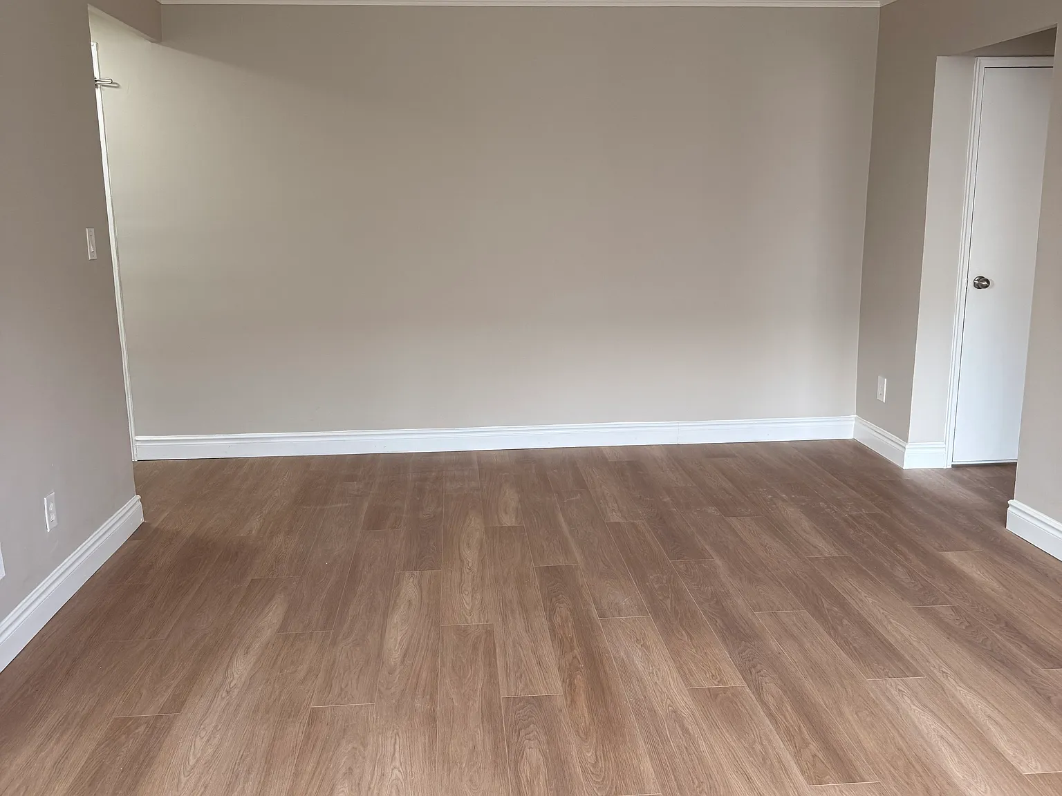 709 Kennedy Apartments — Photo 4