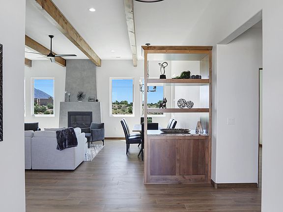 4th image of 7 Mimbres Ct