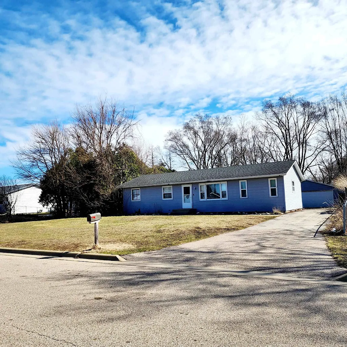 8519 Scott Ln photo 1