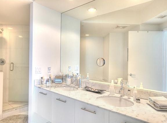 5th image of 500 Brickell Ave #500BRICKEL