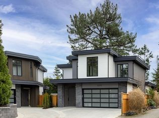 2293 Adela Pl, Sidney, BC