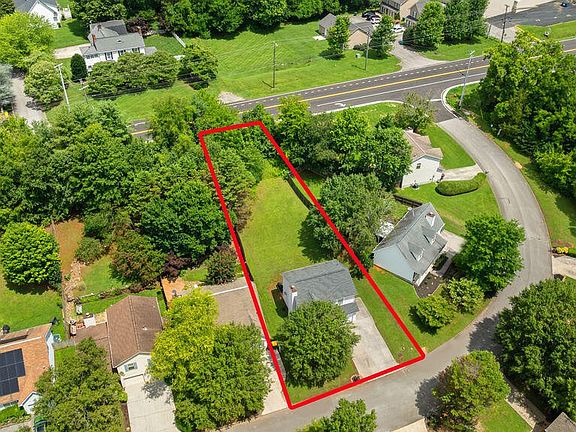 2nd image of 3709 Holgate Ln