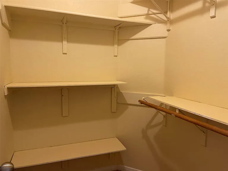 3516 Bratton Heights Dr — Photo 18