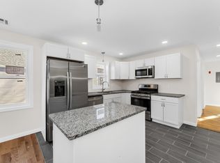 12 Andy St #2, Providence, RI 02904