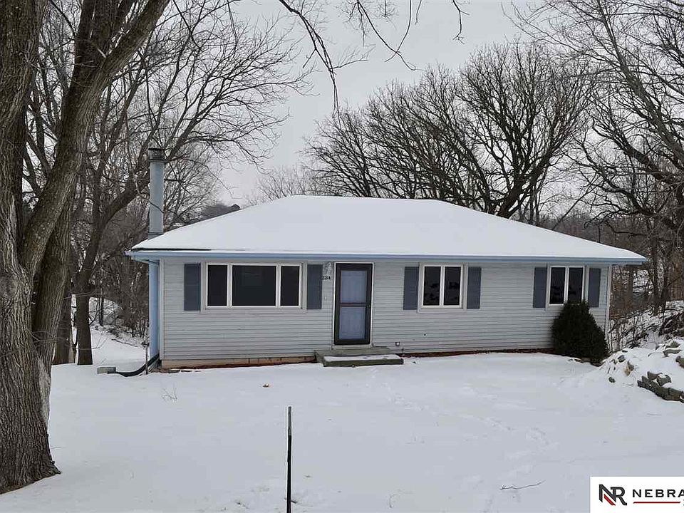 1st image of 2214 Beaver Lake Blvd