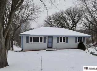 2214 Beaver Lake Blvd, Plattsmouth, NE 68048